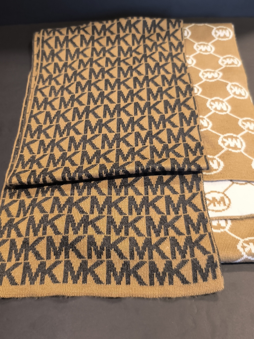 Michael Kors Two-Tone MK Logo Knit Scarf - Brown & Black